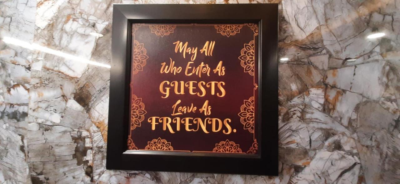 Aggarwal Luxury Room With Private Kitchen Washroom And Balcony Along With Fridge, Ac, Android Tv, Wifi In Main Lajpat Nagar Új-Delhi Kültér fotó